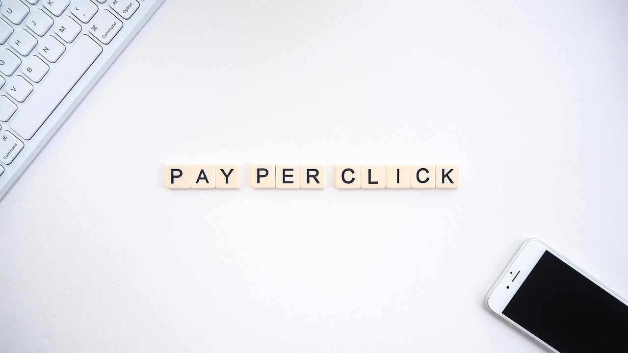 Maximizing Your ROI with Pay Per Click in Digital Marketing